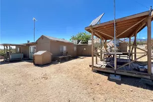 31210 Libra, Llano, CA 93544 - Photo 3