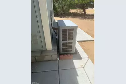 7501 Palm Ave, Yucca Valley, CA 92284 - Photo 15