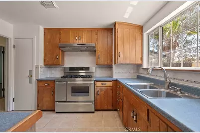 56843 Carlyle Drive, Yucca Valley, CA 92284 - Photo 9