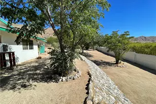 49084 Mojave, Morongo Valley, CA 92256 - Photo 3