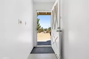 49084 Mojave, Morongo Valley, CA 92256 - Photo 3