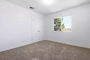 49084 Mojave, Morongo Valley, CA 92256 - Photo 17