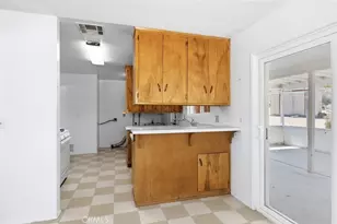49084 Mojave, Morongo Valley, CA 92256 - Photo 13