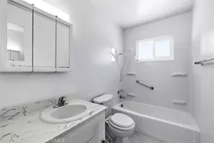 49084 Mojave, Morongo Valley, CA 92256 - Photo 19
