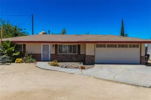 57556 Pueblo Trail, Yucca Valley, CA 92284 - Photo 3