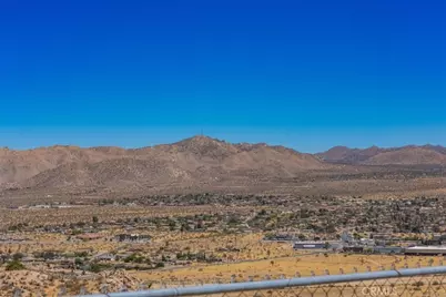 6177 Mandarin Road, Yucca Valley, CA 92284 - Photo 45
