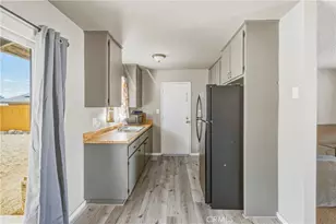 7004 49 Palms, 29 Palms MCB, CA 92277 - Photo 15