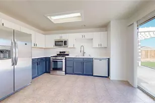 71643 Sunnyvale Ct, 29 Palms MCB, CA 92277 - Photo 3