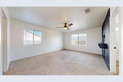 71643 Sunnyvale Court, 29 Palms MCB, CA 92277 - Photo 19