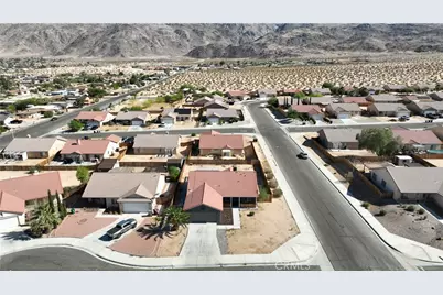 71643 Sunnyvale Court, 29 Palms MCB, CA 92277 - Photo 43