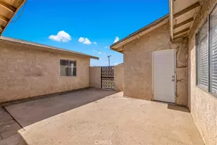 7590 Cibola Trail, Yucca Valley, CA 92284 - Photo 23