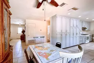 6963 Lennox, Yucca Valley, CA 92284 - Photo 5