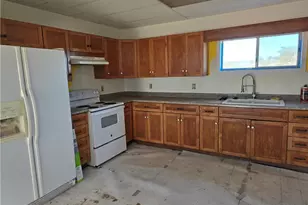 1087 Sunrise Ave, 29 Palms MCB, CA 92277 - Photo 5