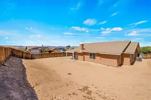 5126 Verenda, 29 Palms MCB, CA 92277 - Photo 33