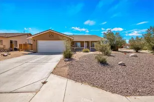 5126 Verenda, 29 Palms MCB, CA 92277 - Photo 3