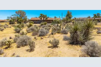 7394 Warren Vista Avenue, Yucca Valley, CA 92284 - Photo 47