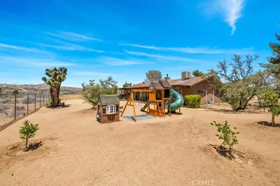 7394 Warren Vista Avenue, Yucca Valley, CA 92284 - Photo 35