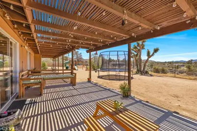 7394 Warren Vista Avenue, Yucca Valley, CA 92284 - Photo 25
