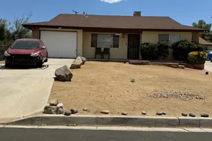 57393 Lupine Dr, Yucca Valley, CA 92284 - Photo 1