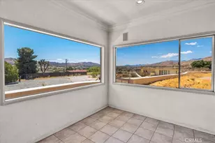 6845 Sage Ave, Yucca Valley, CA 92284 - Photo 5