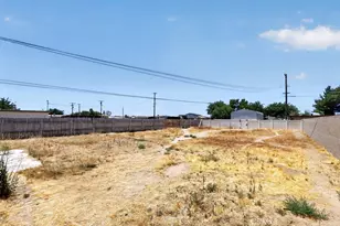 2869 Laurel St, Rosamond, CA 93560 - Photo 23