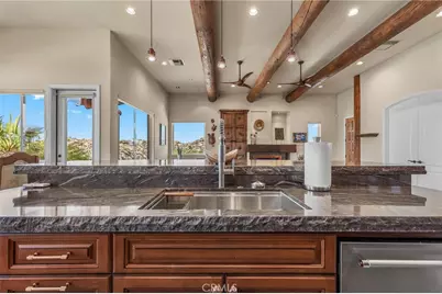 57045 Plaza Del Amigo, Yucca Valley, CA 92284 - Photo 17