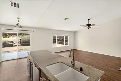 61053 Sandalwood, Joshua Tree, CA 92252 - Photo 5