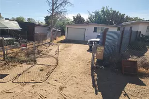 7791 Mariposa Trail, Yucca Valley, CA 92284 - Photo 5