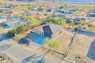 6966 Juniper, 29 Palms MCB, CA 92277 - Photo 5