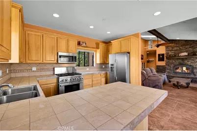 48620 Madison Road, Pioneertown, CA 92268 - Photo 15