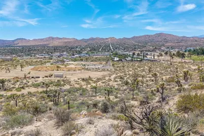 55652 Buena Vista Drive, Yucca Valley, CA 92284 - Photo 13