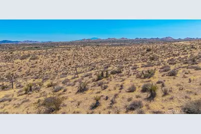 4822 Elata Avenue, Yucca Valley, CA 92284 - Photo 17