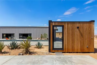60810 Cole, Landers, CA 92285 - Photo 49