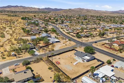 7399 Palomar, Yucca Valley, CA 92284 - Photo 33