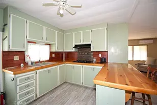 56254 29 Palms Hwy, Yucca Valley, CA 92284 - Photo 5