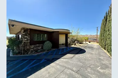 57340 29 Palms, Yucca Valley, CA 92284 - Photo 3