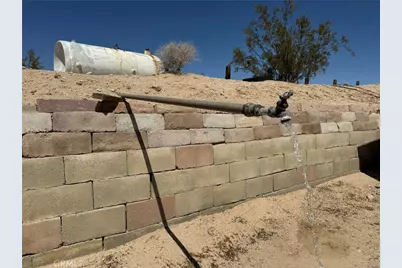 125 Peffer, 29 Palms MCB, CA 92277 - Photo 5