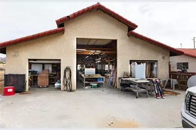 8739 Palomar Avenue, Yucca Valley, CA 92284 - Photo 33