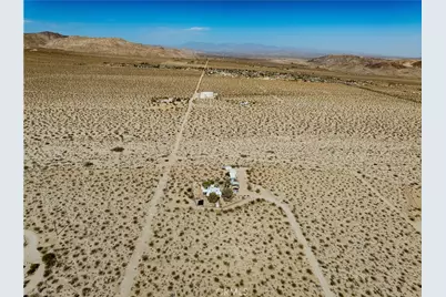 7136 Sullivan, 29 Palms MCB, CA 92277 - Photo 13