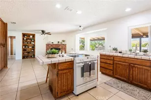 57944 Ivanhoe Dr, Yucca Valley, CA 92284 - Photo 3