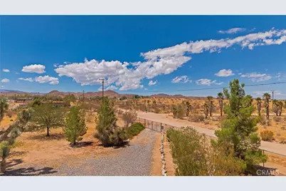 56713 Lowe, Yucca Valley, CA 92284 - Photo 33