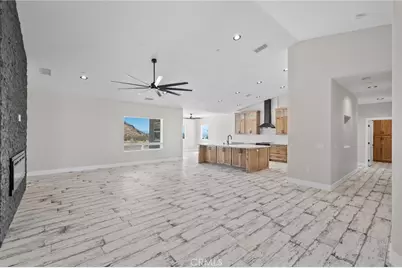 19721 Roanoke Road, Apple Valley, CA 92307 - Photo 11