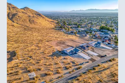 19721 Roanoke Road, Apple Valley, CA 92307 - Photo 49