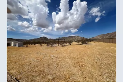 4828 Wren Road, Joshua Tree, CA 92252 - Photo 3