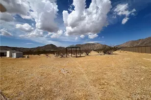 4828 Wren Rd, Joshua Tree, CA 92252 - Photo 3