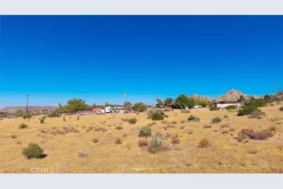 5525 Minna Gombell Lane, Pioneertown, CA 92268 - Photo 7
