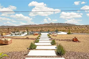 8997 Hermosa Ave, Yucca Valley, CA 92284 - Photo 1