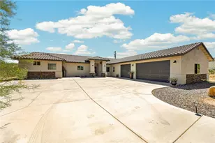 8997 Hermosa Ave, Yucca Valley, CA 92284 - Photo 5