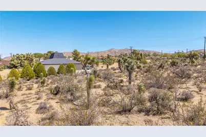 58323 Lisbon Drive, Yucca Valley, CA 92284 - Photo 13