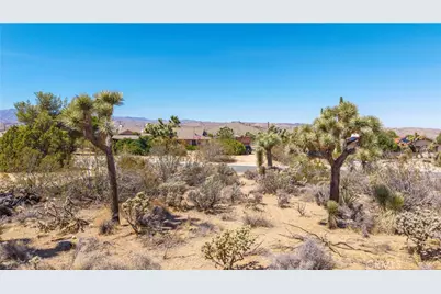 58323 Lisbon Drive, Yucca Valley, CA 92284 - Photo 11
